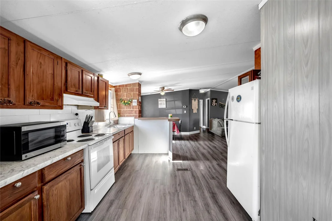Photo of 700 Hale ST