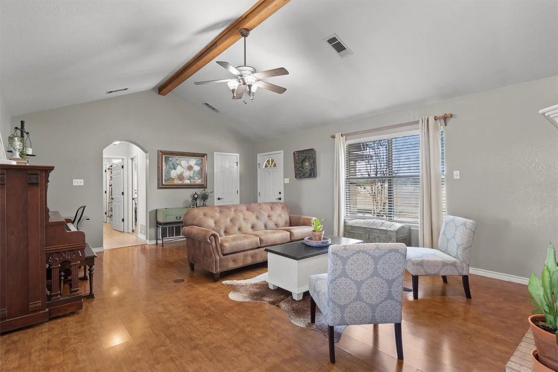 Photo of 349 Seven Ranch RD