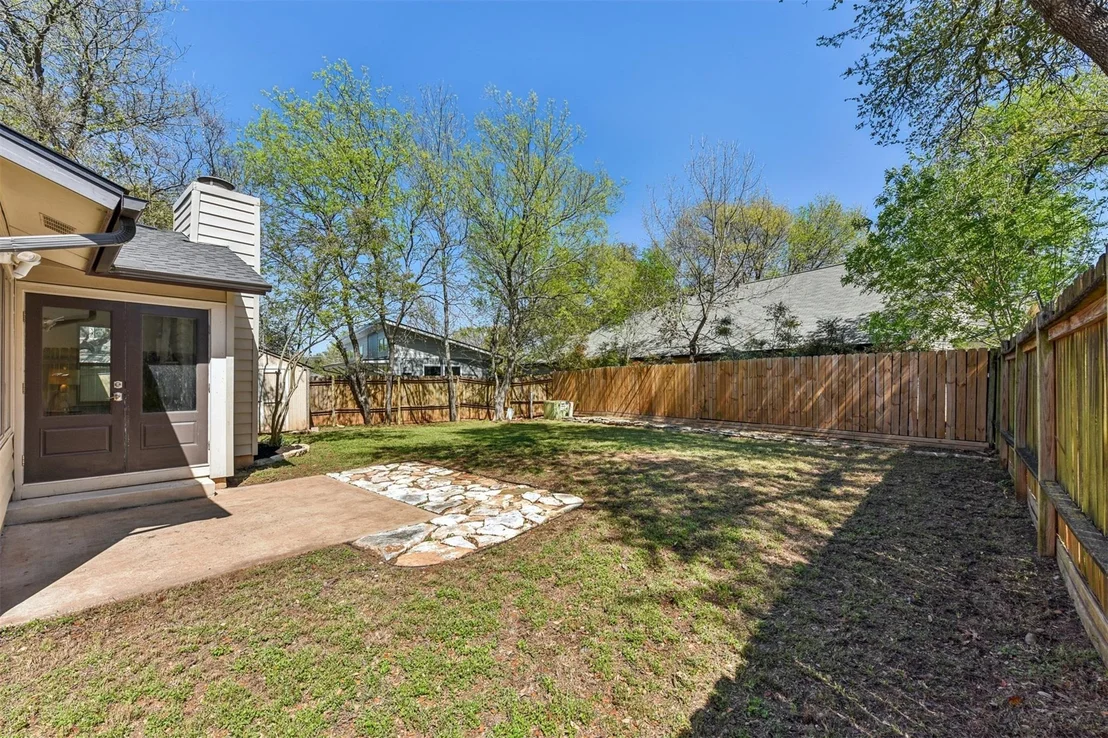 Photo of 4910 Pelham DR