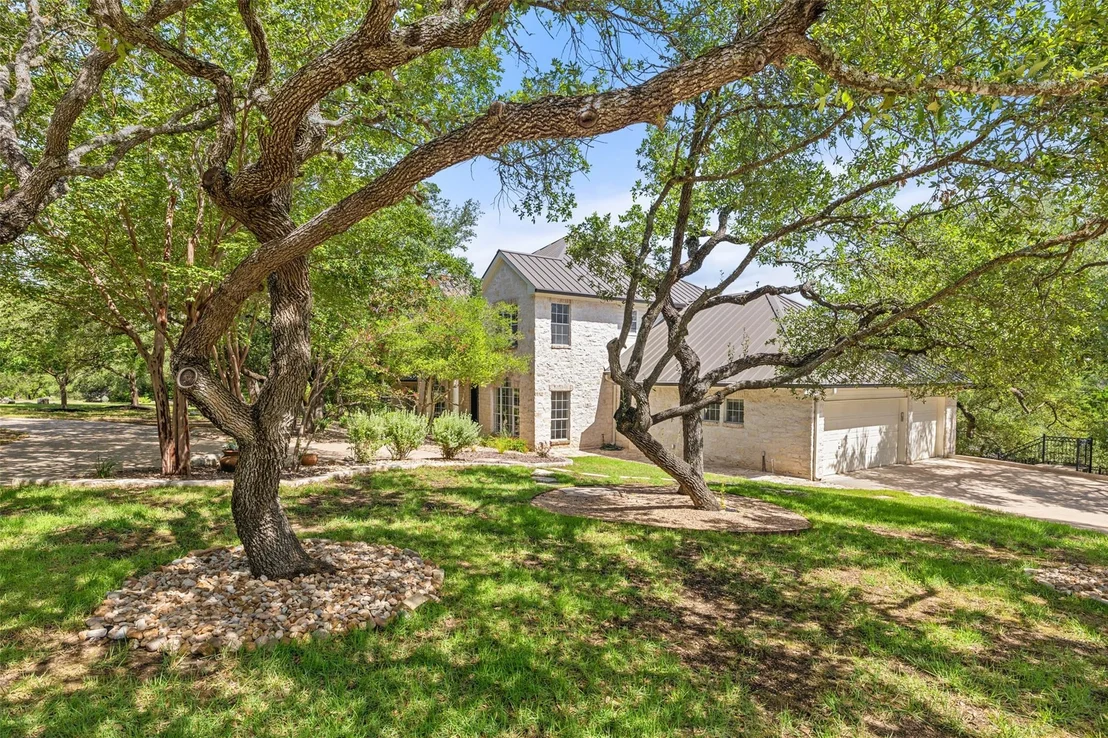 Photo of 604 N River Hills RD