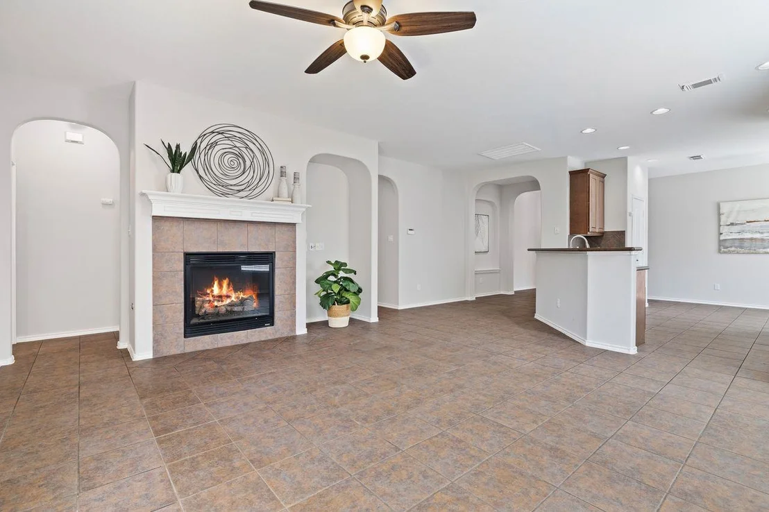 Photo of 3721 Pine Needle CIR