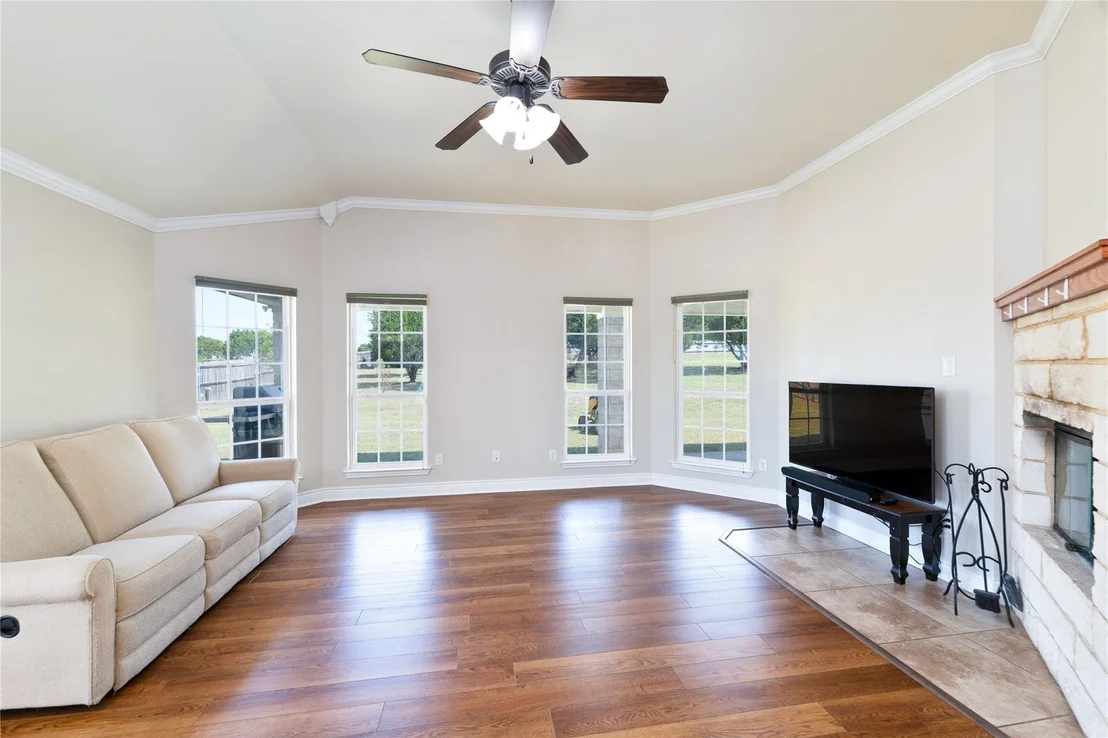 Photo of 1114 County Road 3371