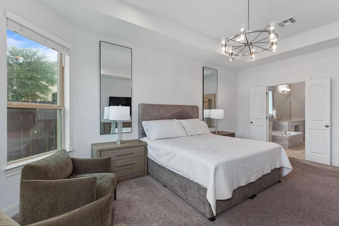 Photo of 3028 Silvergrass CV