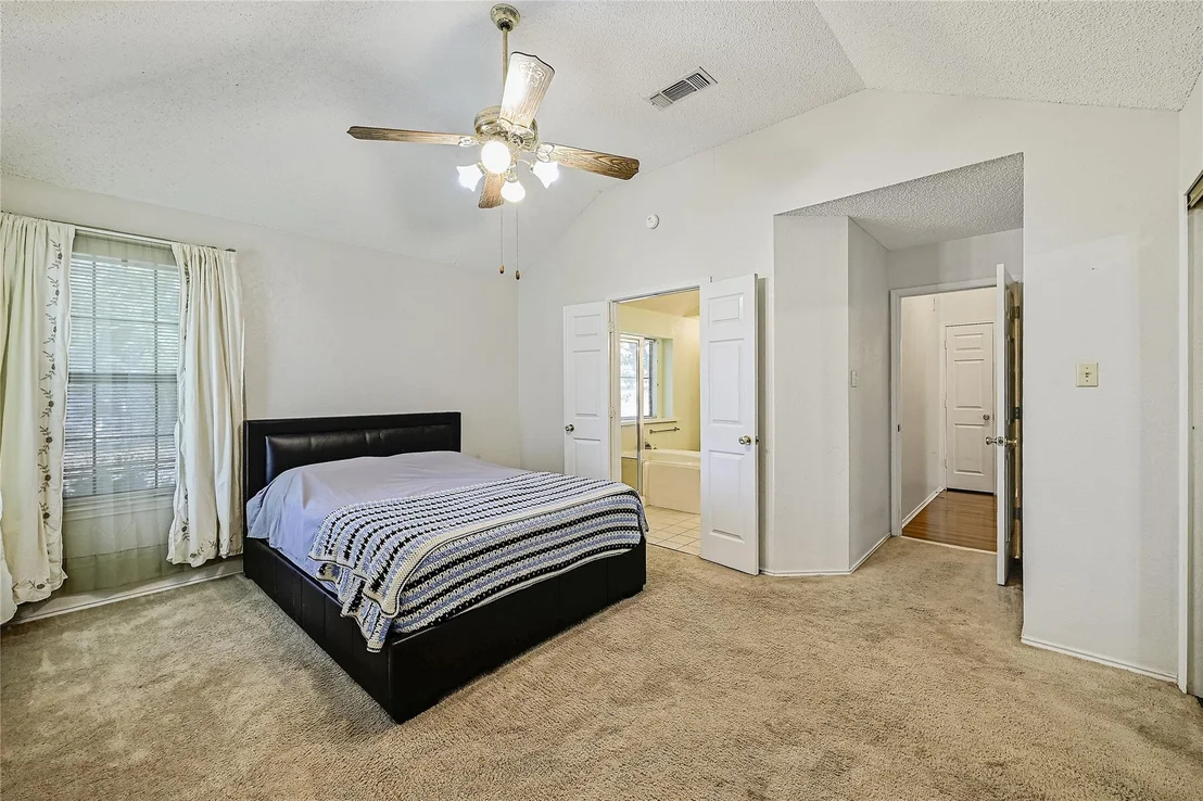 Photo of 200 Shawnee TRL