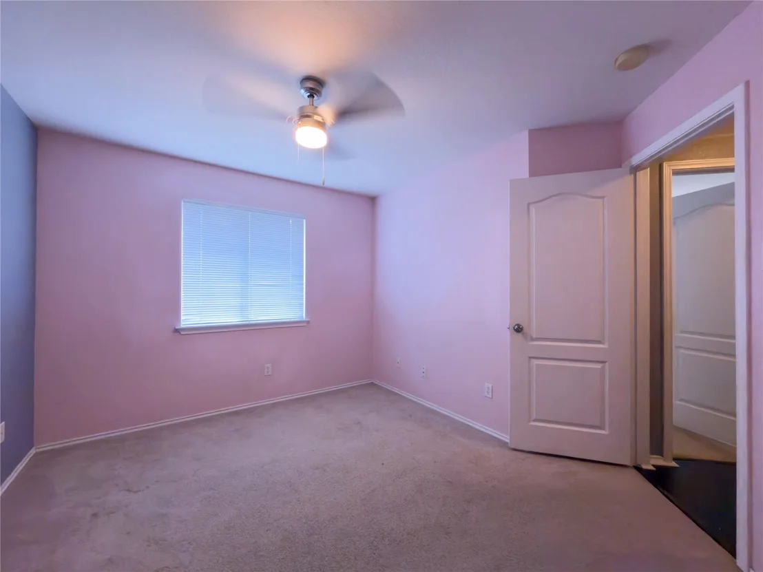 Photo of 310 Bubbling Brook DR