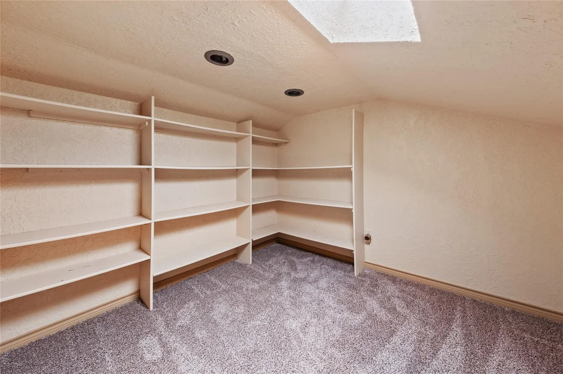 Photo of 11105 Highview DR