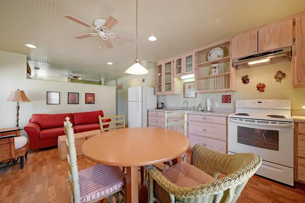 Photo of 570 Cowboy TRL