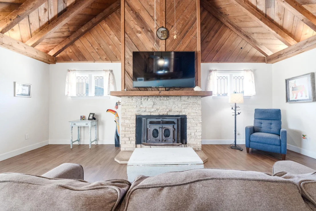 Photo of 2742 County Road 111