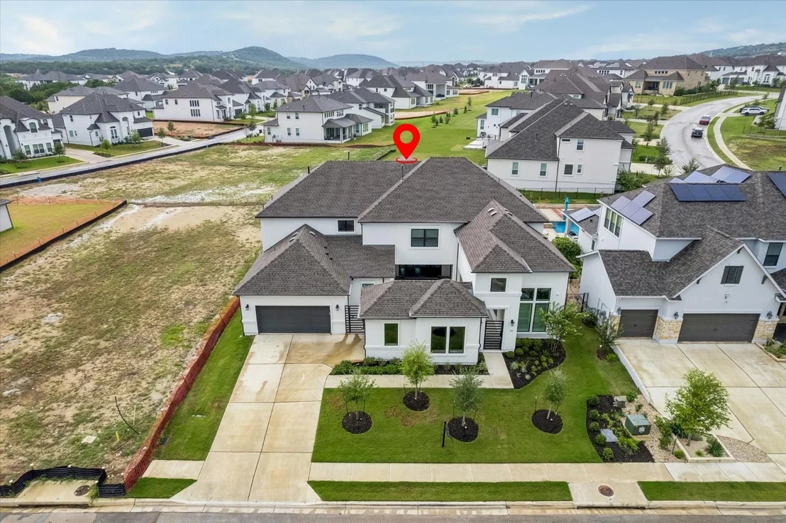 Photo of 2513 Novara TRL