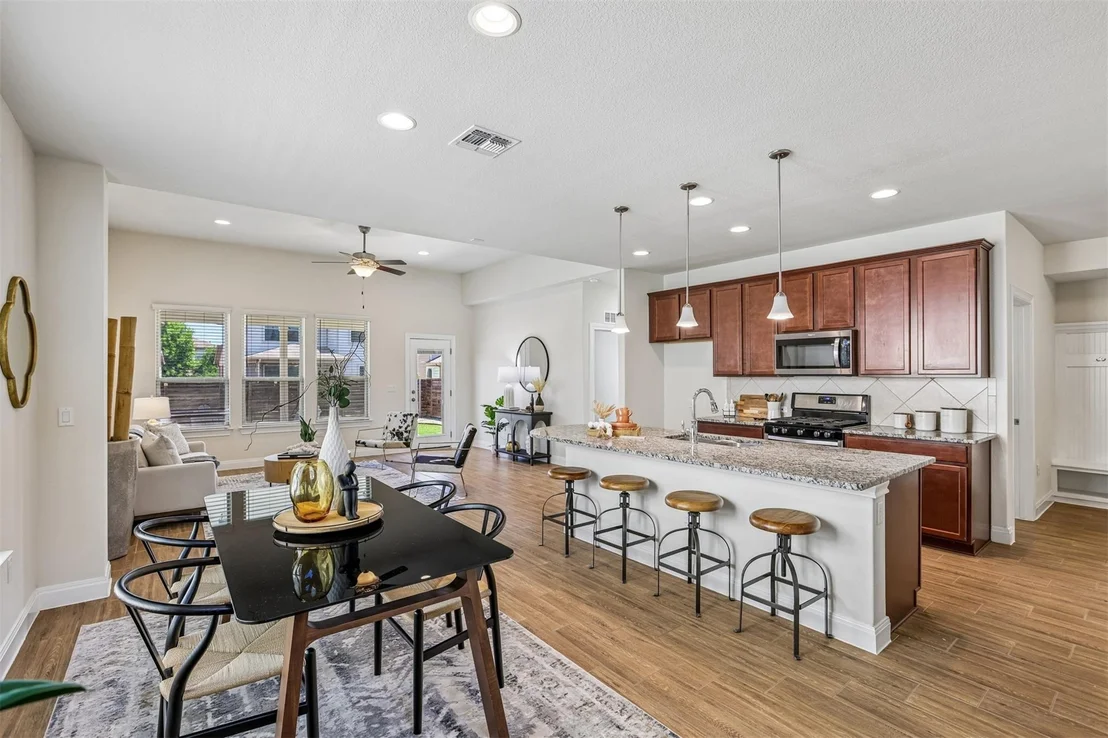 Photo of 14011 Hedera DR