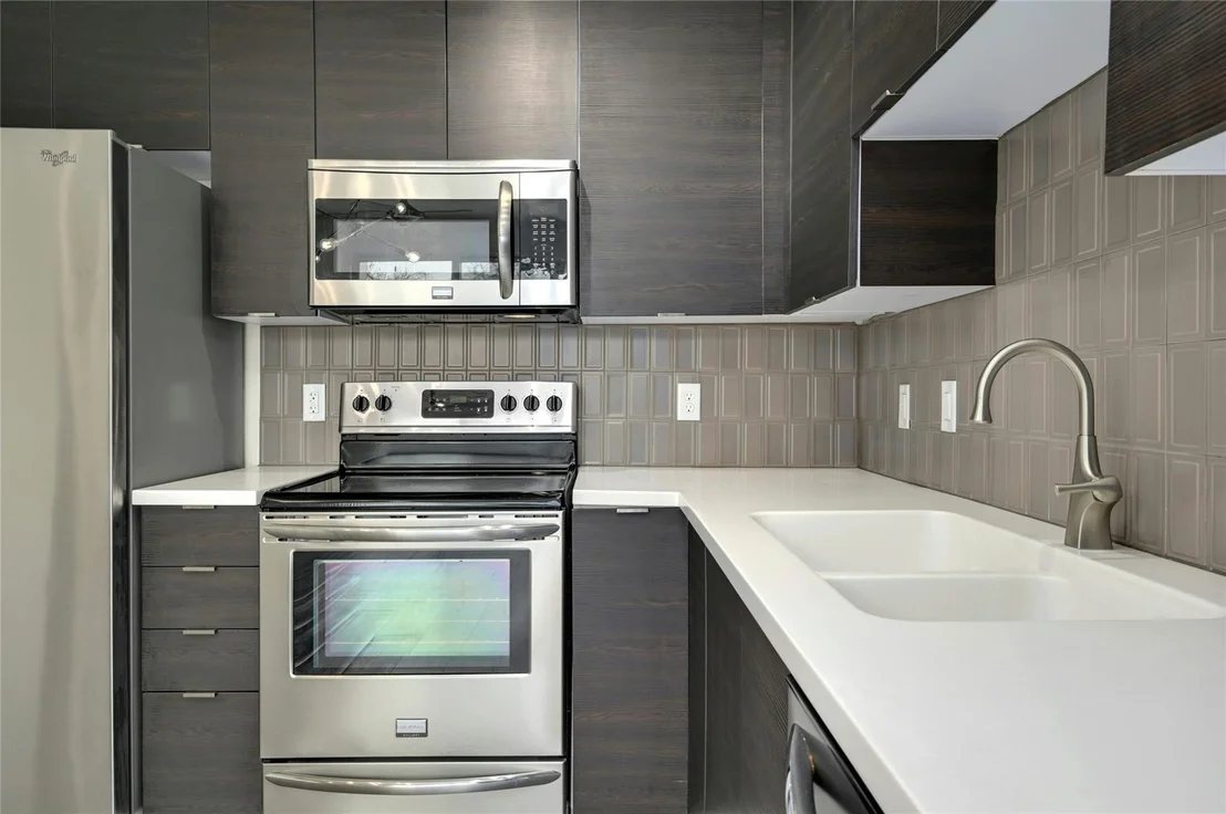 Photo of Unit 113 at 604 N Bluff DR