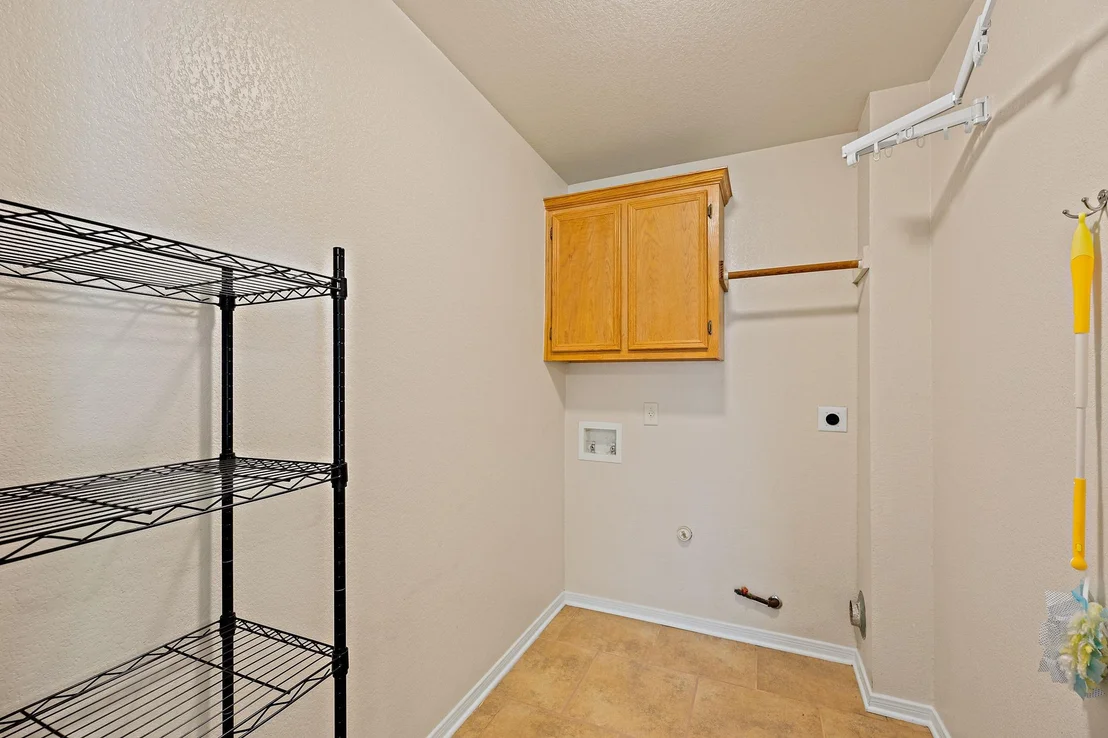 Photo of 111 Stephen LN