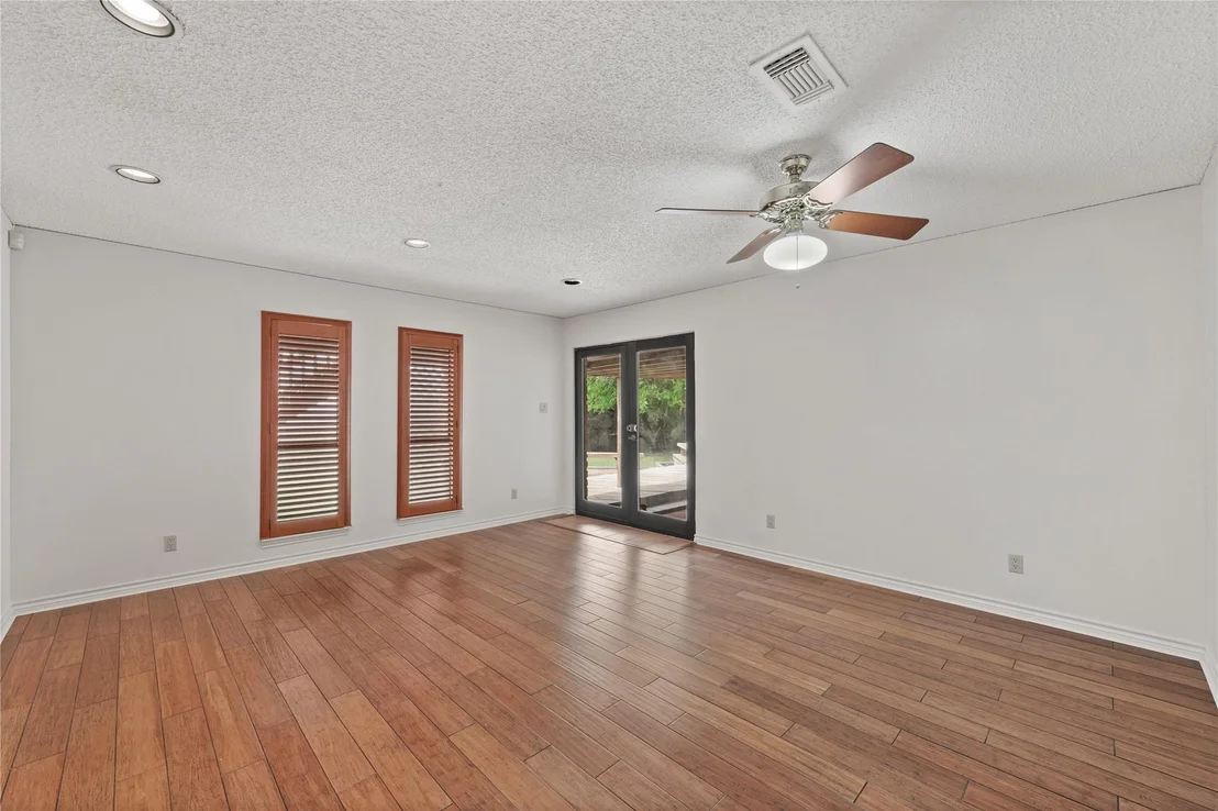 Photo of 11105 Highview DR