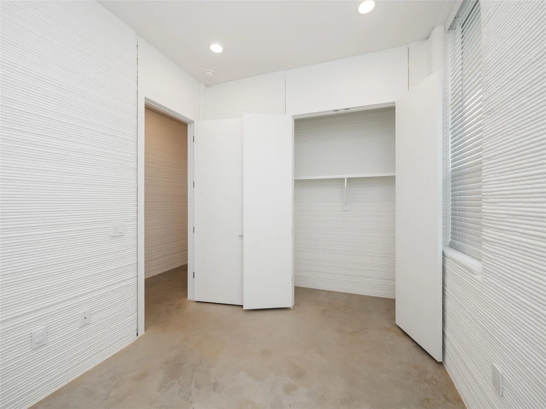 Photo of 304 Painted Sunset DR