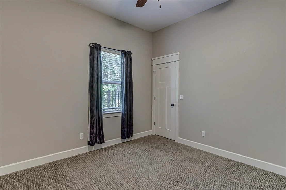 Photo of 2910 Mormon Mill RD