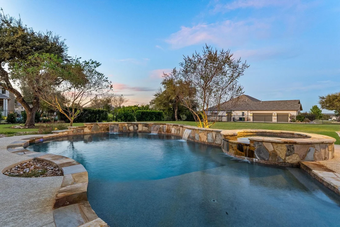 Photo of 500 Unity DR