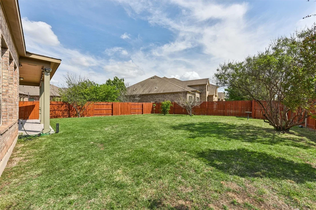 Photo of 15701 Jeffs LN