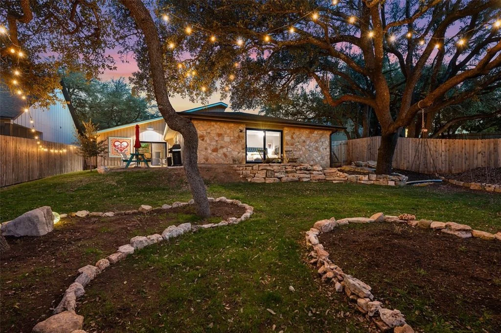 Photo of 2210 Red Fox RD