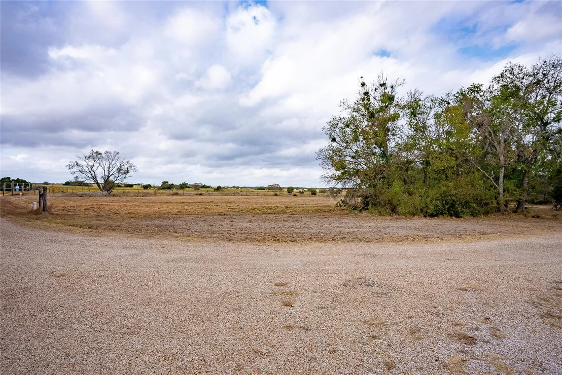 Photo of 9012 County Road 3420