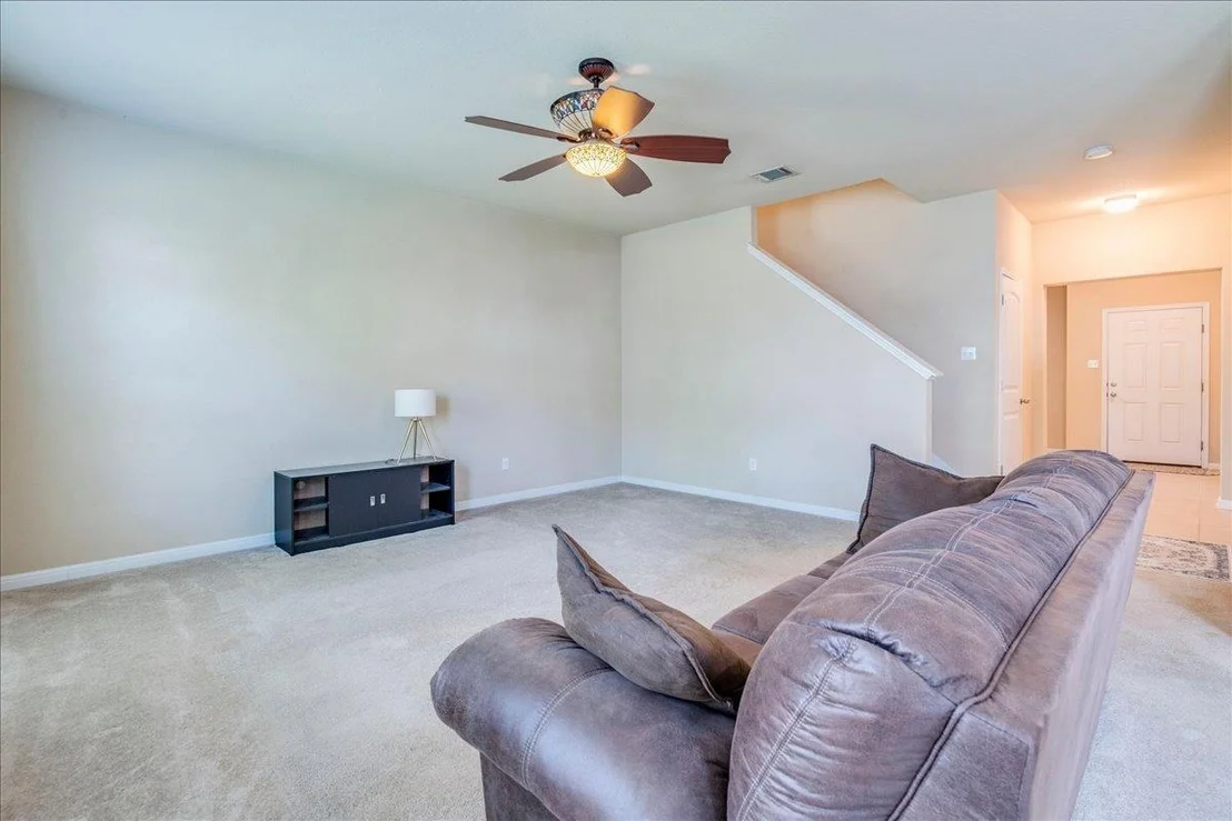 Photo of 809 Hometown PKWY