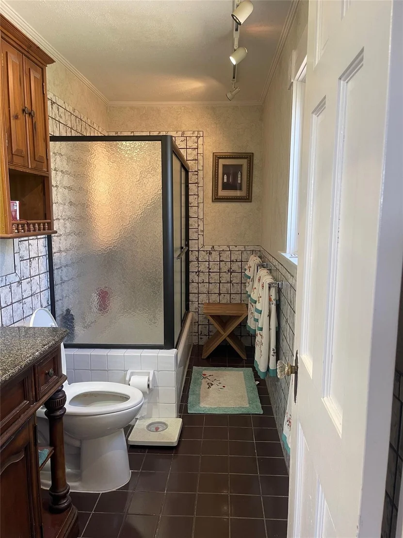 Photo of 138 Suzann LN