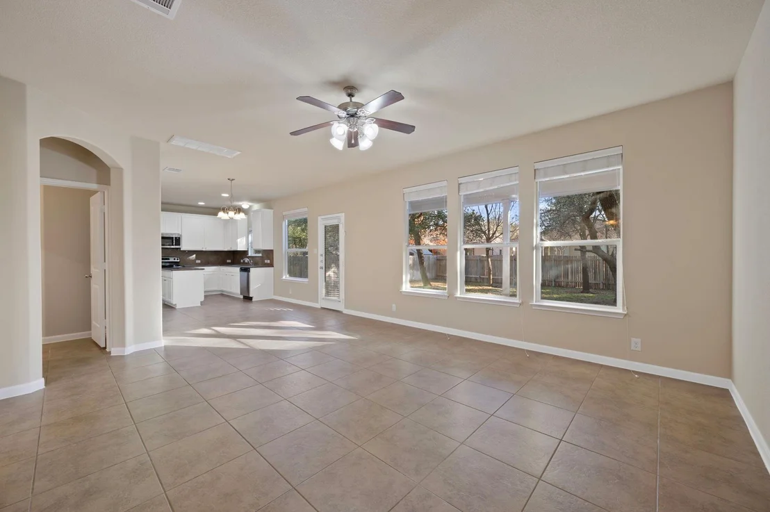 Photo of 512 Glacial Stream LN