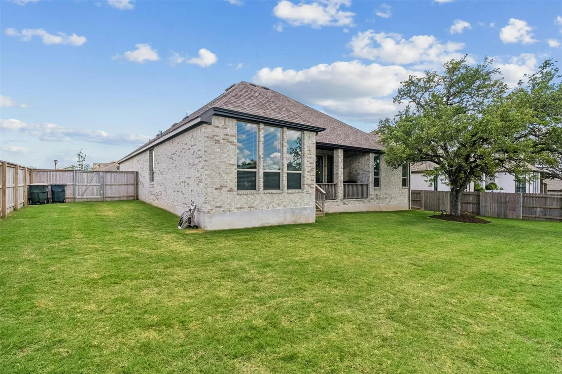 Photo of 104 Rainbow Valley TRL