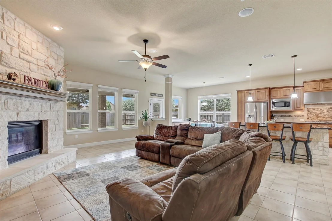 Photo of 200 Navigator DR