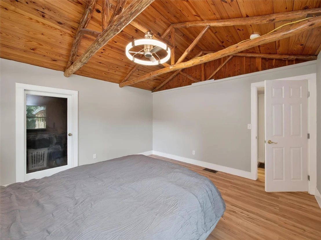 Photo of 205 River RD
