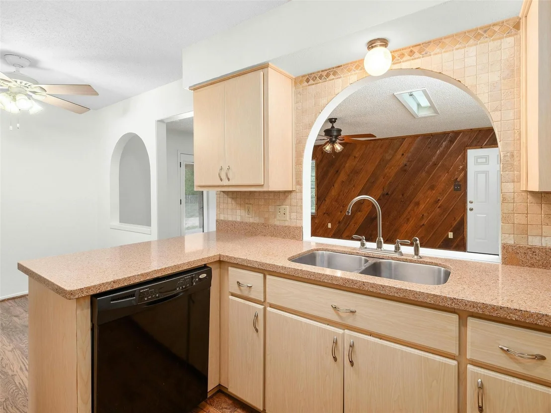 Photo of 10600 Turner DR