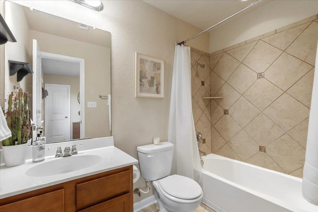 Photo of 561 Stone View TRL