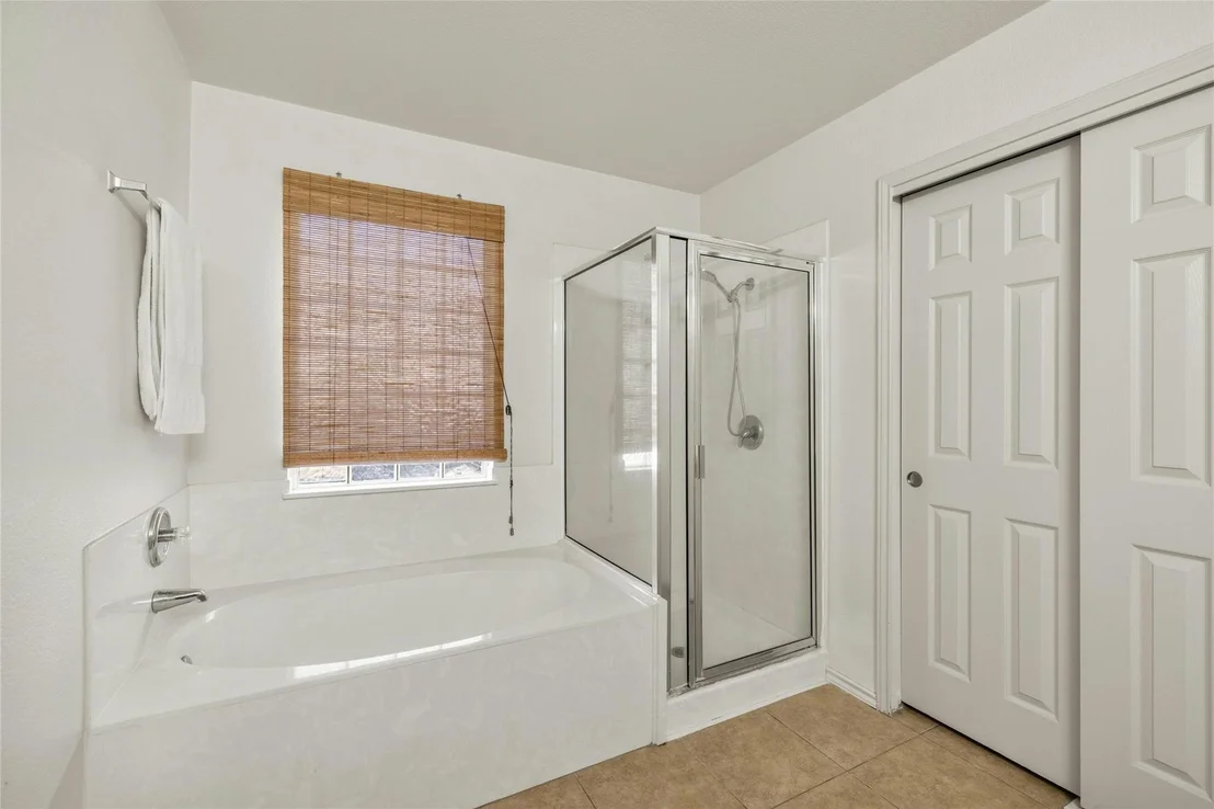 Photo of 1006 Port Daniel DR