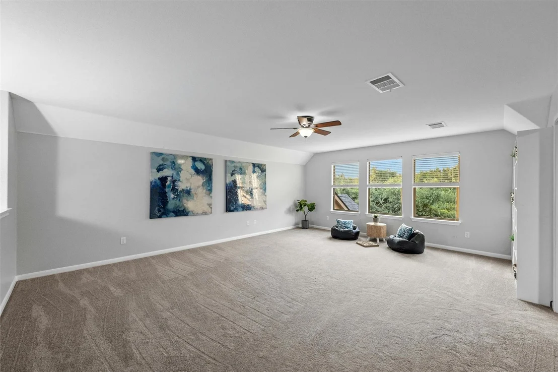 Photo of 166 Briarpatch CT