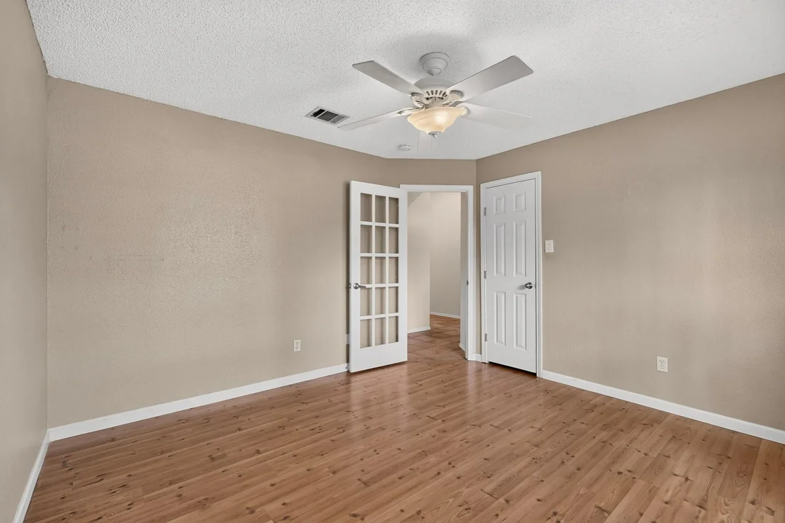 Photo of 7441 Dallas DR