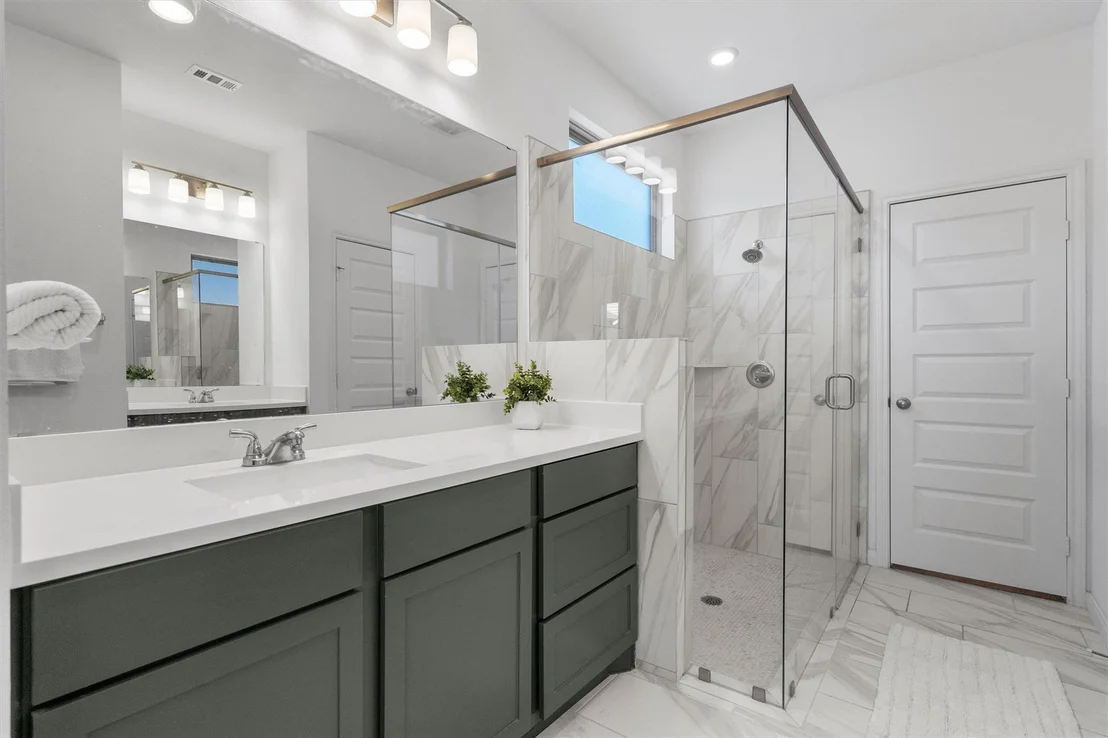 Photo of 338 Langhorne BND