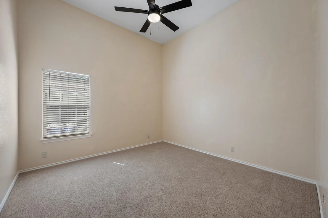 Photo of 1600 Colton WAY