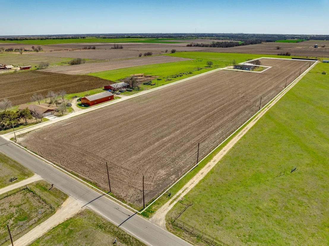 Photo of 930 County Road 124 RD