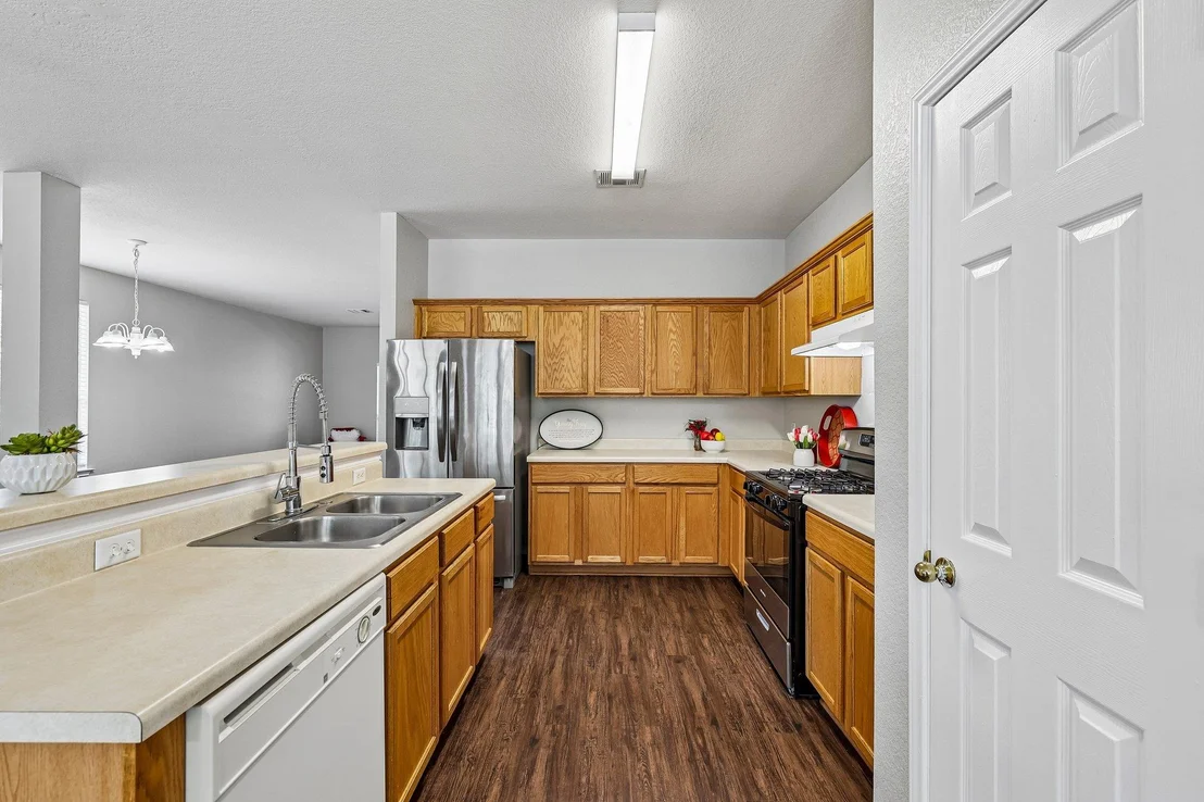 Photo of 616 Scheel