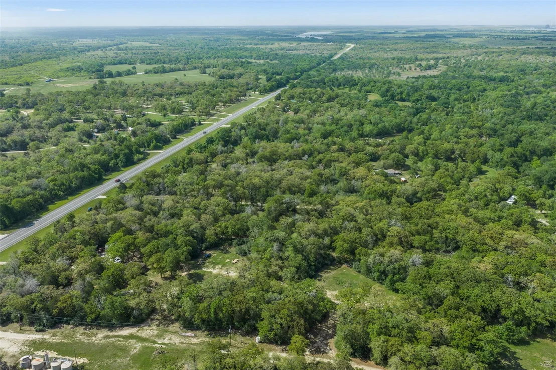 Photo of 2642 Highway 77 S