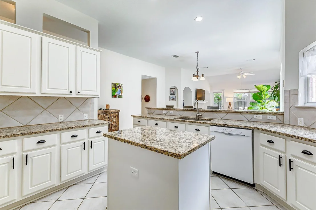 Photo of 2807 Lantana Ridge DR