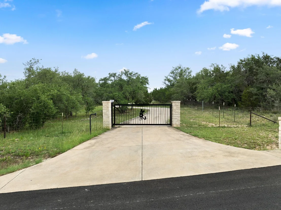Photo of 3830 Verde Knoll DR