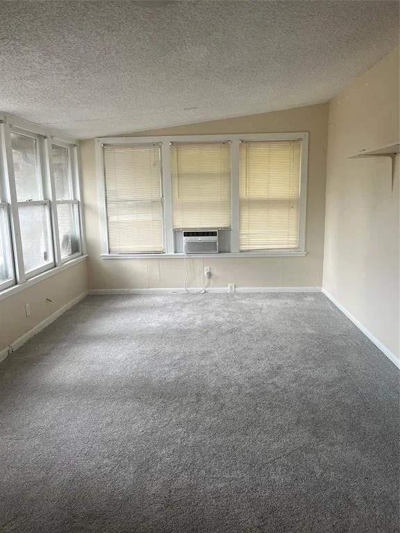 Photo of 4627 Depew Ave