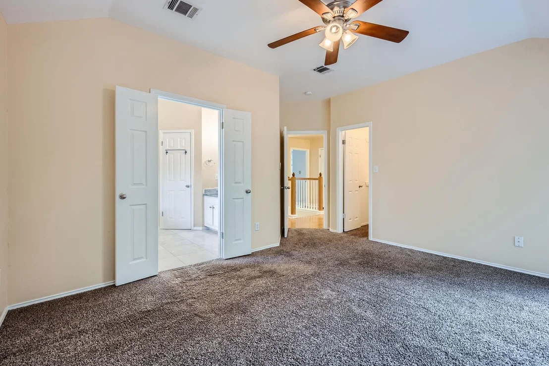 Photo of 2708 Winding Brook DR