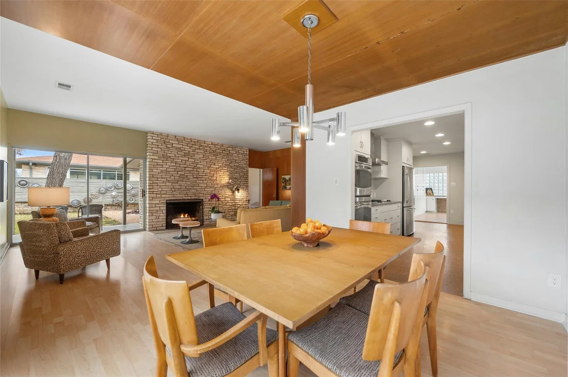 Photo of 1813 Vance CIR