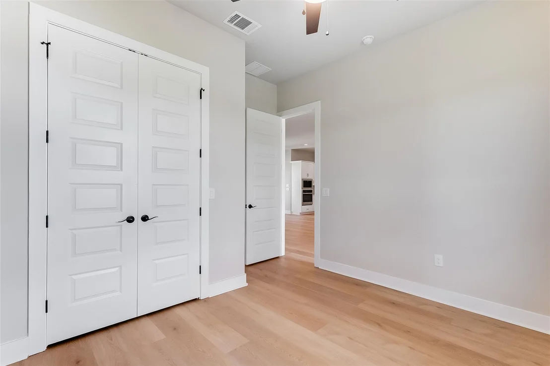 Photo of 115 Draper LN