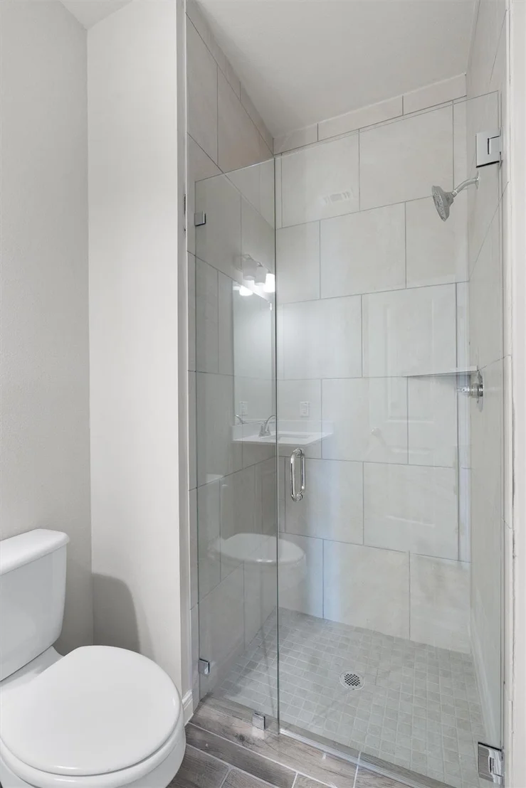 Photo of 301 Stellar Wind DR
