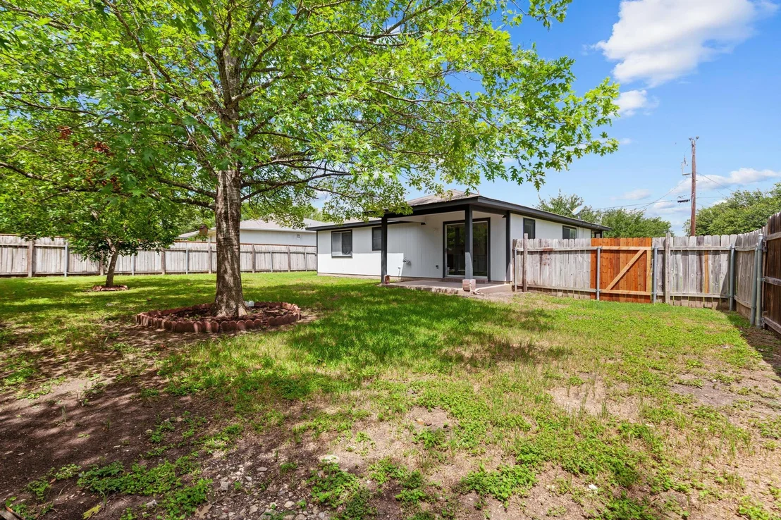 Photo of 112 James Lin CIR