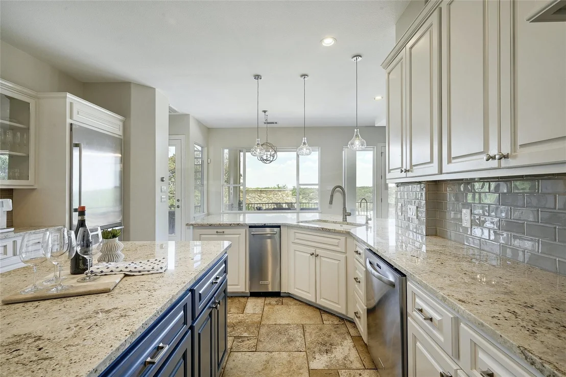 Photo of 1631 RESACA BLVD