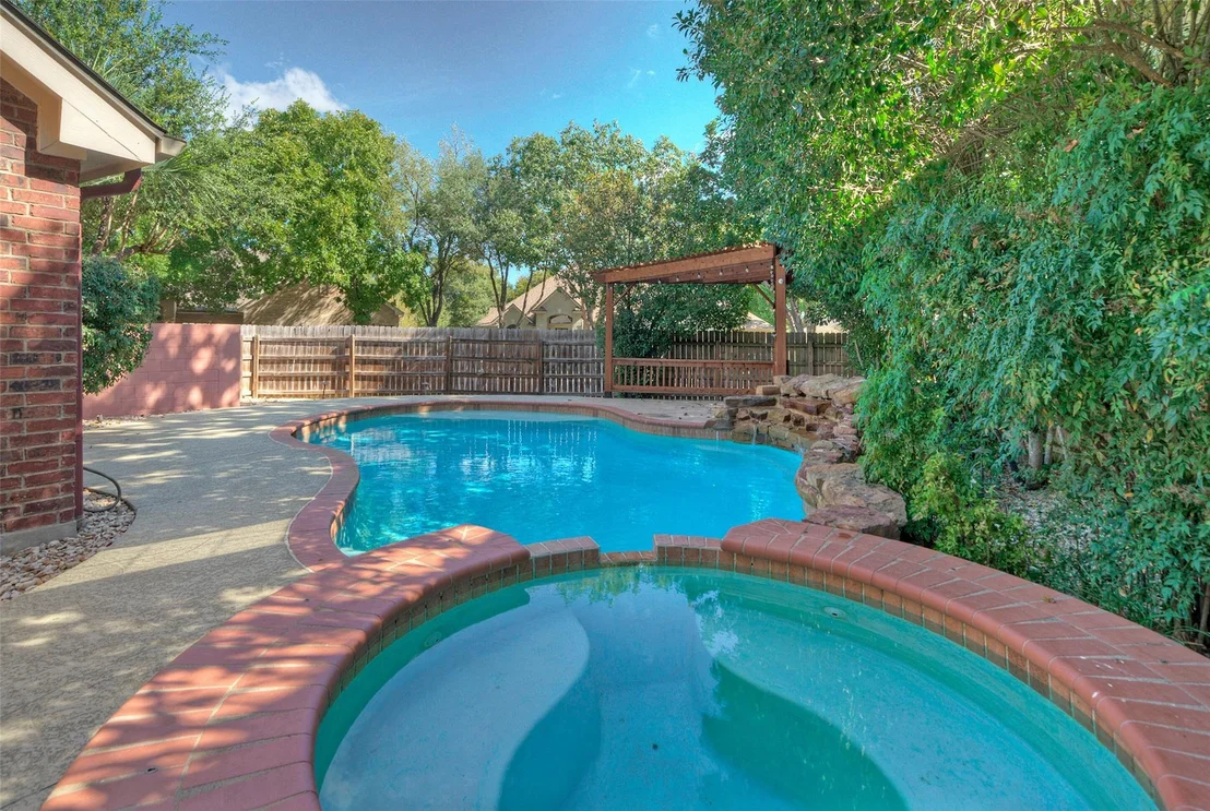 Photo of 10806 Olympia Fields LOOP