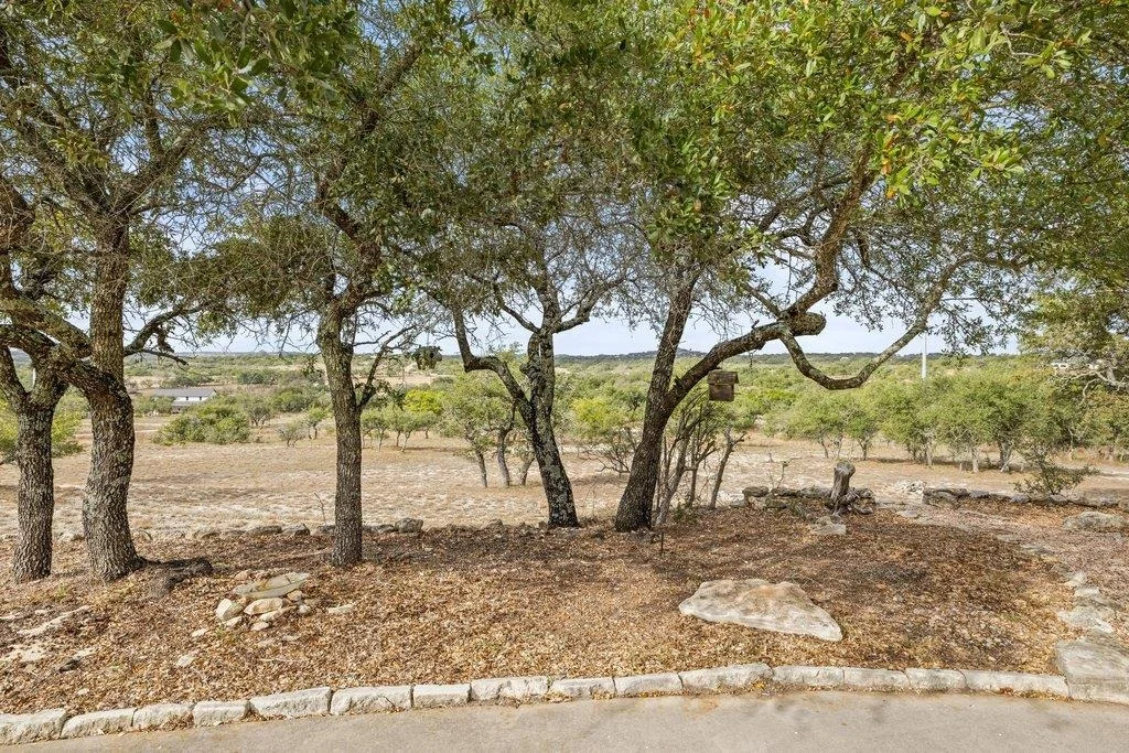 Photo of 232 Crooked Oak LN